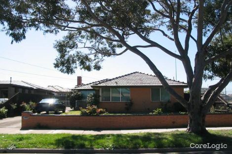 Property photo of 2 Cornwall Street Avondale Heights VIC 3034