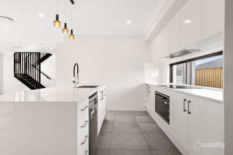 Property photo of 18 Turtle Place Karawatha QLD 4117