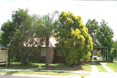 130 Waratah Dr, Crestmead, QLD 4132