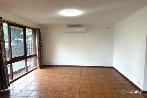 Property photo of 26 Endeavour Drive Cranbourne North VIC 3977