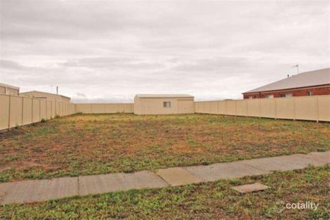 60 Hillary St, Horsham, VIC 3400