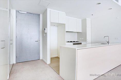 Property photo of 807/70 Queens Road Melbourne VIC 3004