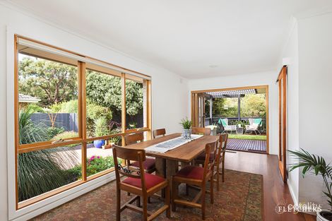 Property photo of 2 Devitt Court Glen Waverley VIC 3150