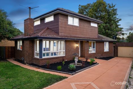 Property photo of 2 Apple Grove Bayswater VIC 3153
