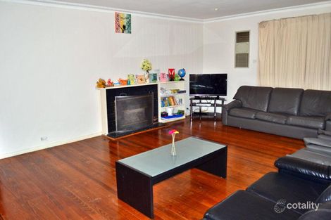 Property photo of 7 Lewton Road Mount Waverley VIC 3149