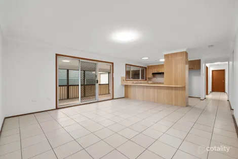 Property photo of 10 Lagonda Drive Ingleburn NSW 2565