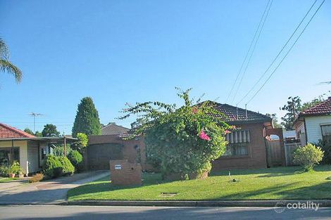 24 Cockburn Cres, Fairfield East, NSW 2165