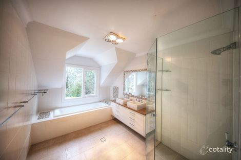 40 Daley Cl, The Oaks, NSW 2570