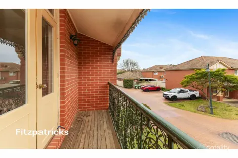 Property photo of 2/11 Crampton Street Wagga Wagga NSW 2650