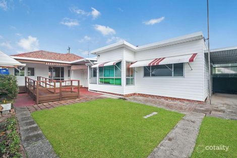 Property photo of 40 Cabbage Tree Lane Fairy Meadow NSW 2519