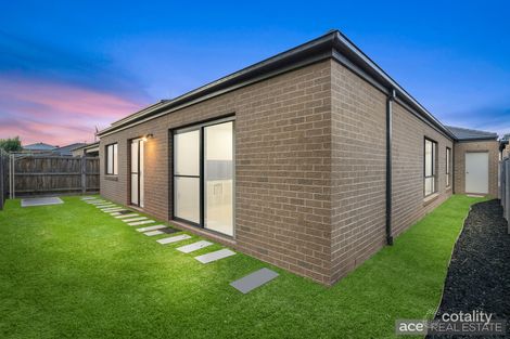 Property photo of 14 Yarkon Way Point Cook VIC 3030
