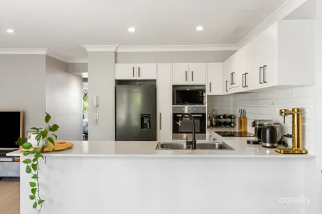Property photo of 38/7 Redondo Avenue Miami QLD 4220