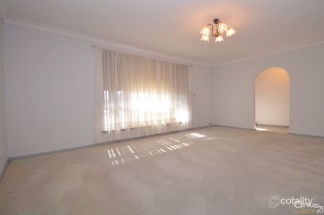 Property photo of 2 Haselmere Circus Rockingham WA 6168