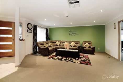 Property photo of 35 Elstar Road Narre Warren VIC 3805