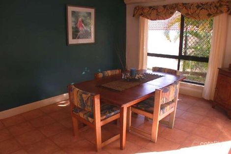 Property photo of 19 Pearson Close Arundel QLD 4214