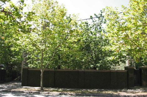 Property photo of 5 Towers Road Toorak VIC 3142