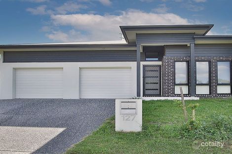 2/127 Benezet Dr, Augustine Heights, QLD 4300