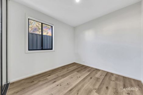 Property photo of 62 Taggerty Crescent Meadow Heights VIC 3048