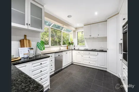 Property photo of 2 Alder Court Park Orchards VIC 3114