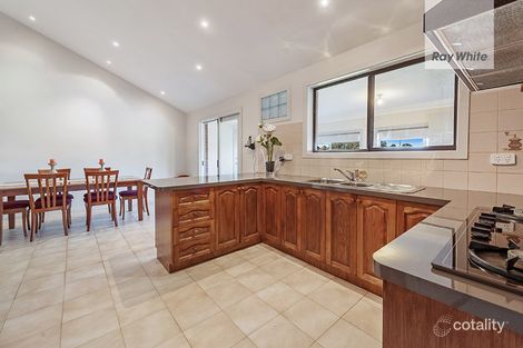 Property photo of 10 Stanton Place Mill Park VIC 3082