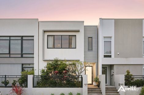 25 Livorno Bvd, Piara Waters, WA 6112