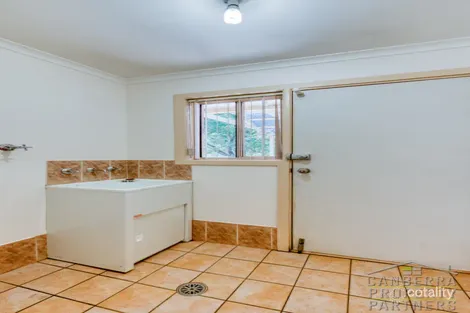 Property photo of 24 Lanley Square Ngunnawal ACT 2913