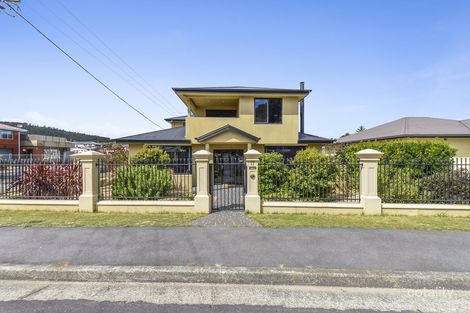 Property photo of 17 Beach Street Bellerive TAS 7018