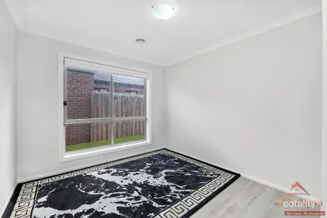 Property photo of 16 Bindley Crescent Weir Views VIC 3338