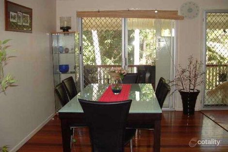 Property photo of 42 Granadilla Street Macgregor QLD 4109