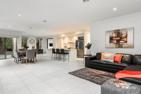 Property photo of 3 Hanrahan Mews Macleod VIC 3085