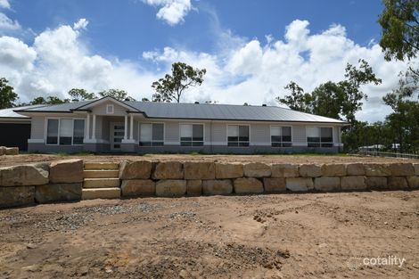 22 Grevillea Way, Rifle Range, QLD 4311