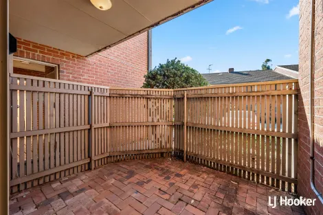 Property photo of 21/22 Archibald Street Lyneham ACT 2602