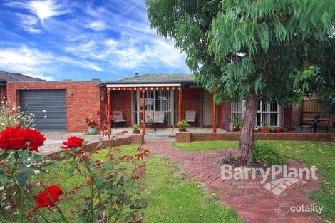 6 Howey Rd, Pakenham, VIC 3810