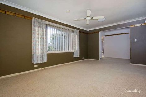 Property photo of 21 Elwood Crescent Quakers Hill NSW 2763