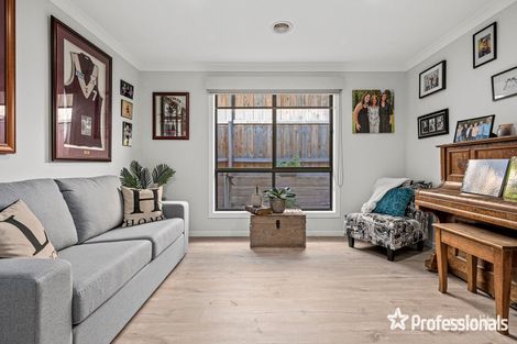 Property photo of 60 Locksley Road Chirnside Park VIC 3116
