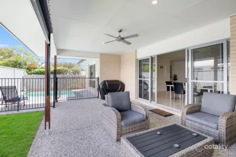 Property photo of 25 Ameen Circuit Mudjimba QLD 4564