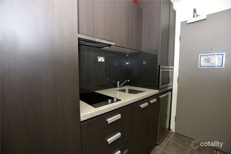 Property photo of 604/181 A'Beckett Street Melbourne VIC 3000