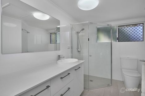 Property photo of 24/69-73 Arlington Esplanade Clifton Beach QLD 4879