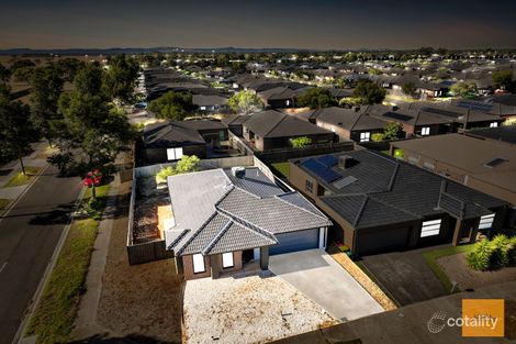 42 Triandra Dr, Brookfield, VIC 3338