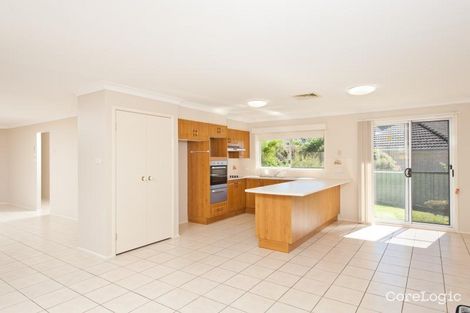 Property photo of 17 Hibiscus Place Bomaderry NSW 2541