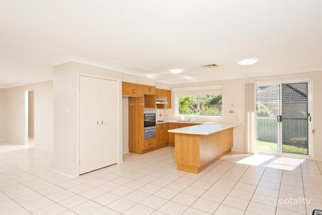 Property photo of 17 Hibiscus Place Bomaderry NSW 2541