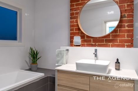 Property photo of 7 Surrey Road Rivervale WA 6103