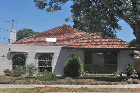 9 Josephine St, Oak Park, VIC 3046