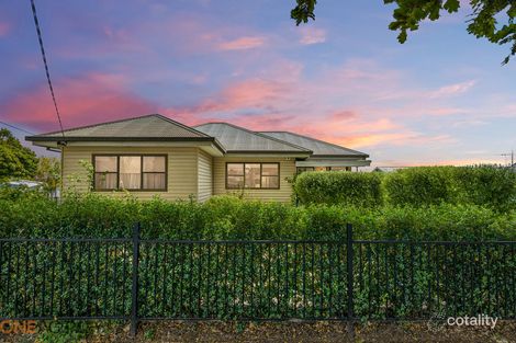 Property photo of 21 Glenroi Avenue Orange NSW 2800