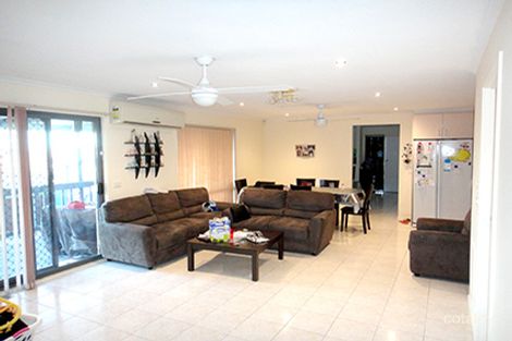 Property photo of 69 Horizon Boulevard Hampton Park VIC 3976