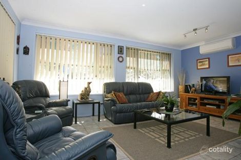 Property photo of 28 Coronation Grove Cambridge Gardens NSW 2747