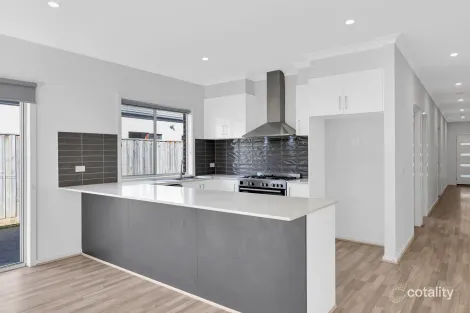 Property photo of 5 Firetail Avenue Wallan VIC 3756