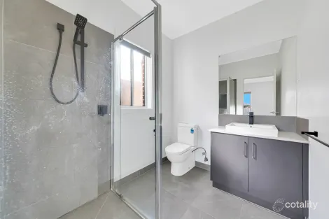 Property photo of 5 Firetail Avenue Wallan VIC 3756