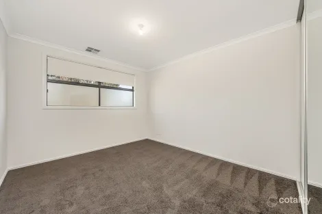 Property photo of 11 Cypress Grove Mount Barker SA 5251