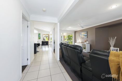 Property photo of 7 Tree Close Thabeban QLD 4670